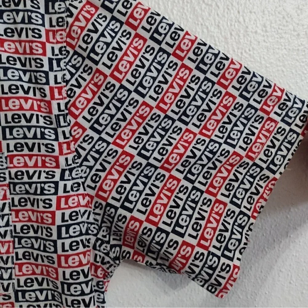 Levis Classic Retro Logo Pattern Button Down Shirt Short Sleeve Mens Medium